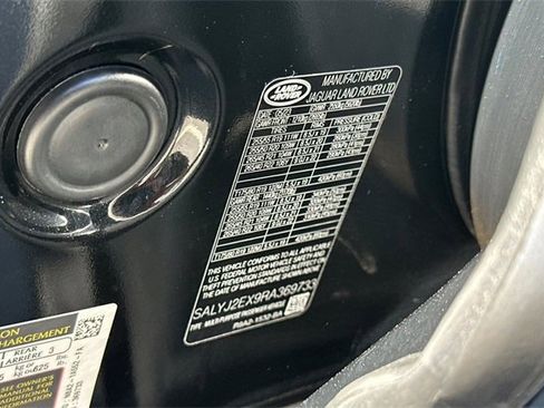 Certified 2024 Land Rover Range Rover Velar S image 29