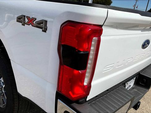 New 2026 Ford F350 Lariat image 14