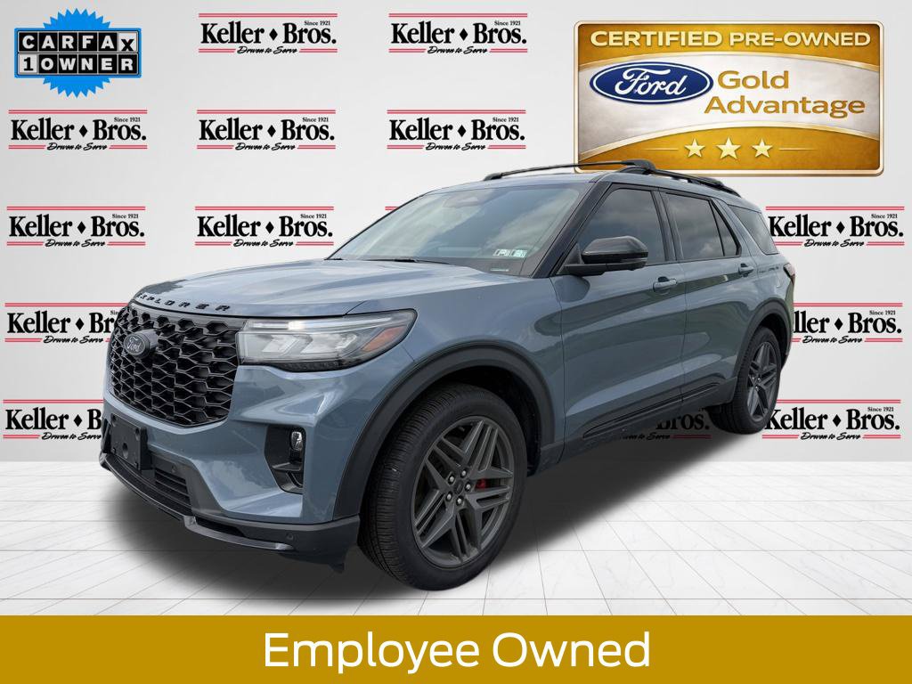 Used 2026 Ford Explorer ST-Line w/ ST-Line Street Pack AWD/4WD image 4