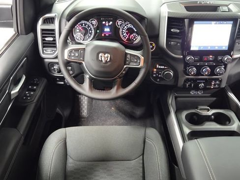 New 2026 RAM 1500 Big Horn w/ Night Edition AWD/4WD image 7