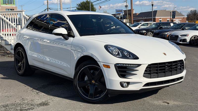 Used 2017 Porsche Macan S AWD/4WD image 8