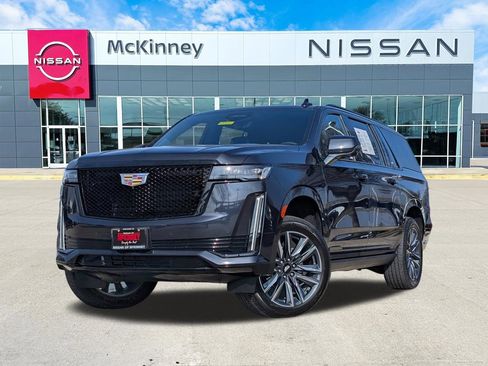 Used 2024 Cadillac Escalade ESV Sport Platinum w/ Heavy-Duty Trailer Package image 1