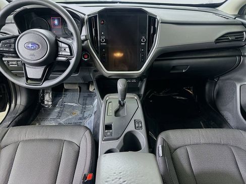 Used 2024 Subaru Crosstrek 2.0i Premium image 18