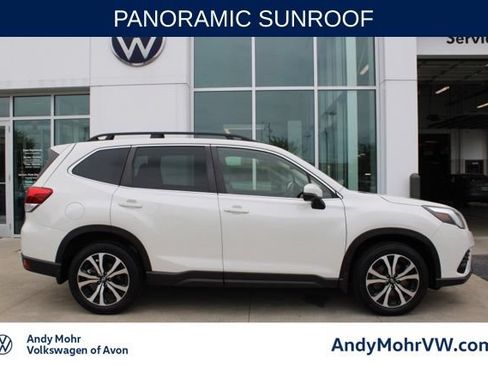 Used 2023 Subaru Forester Limited w/ Popular Package #2 AWD/4WD image 5