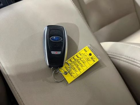 Used 2016 Subaru Outback 2.5i Limited AWD/4WD image 22