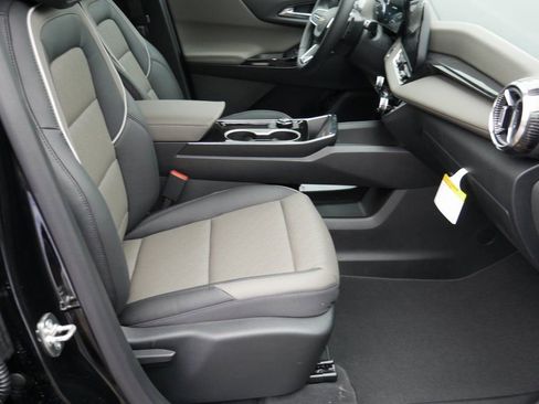 New 2026 Chevrolet Equinox LT w/ Convenience Package II image 20