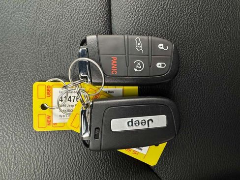 New 2026 Jeep Compass Limited image 27