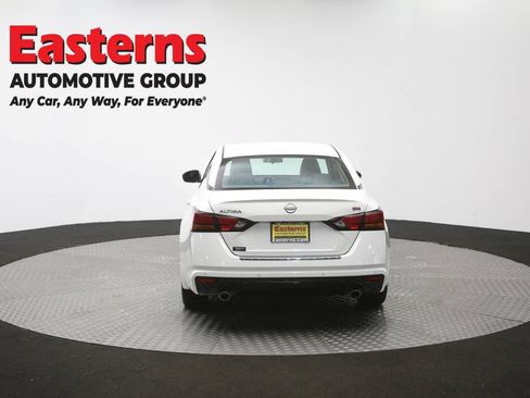 Used 2023 Nissan Altima 2.5 SR FWD image 36