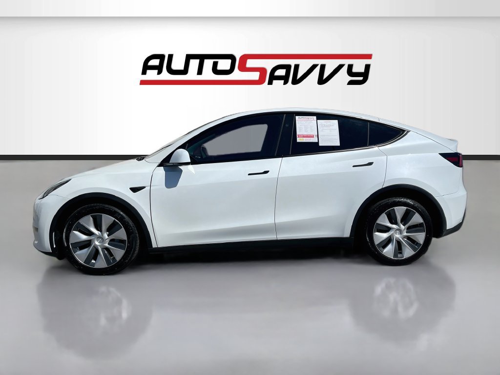 Used 2025 Tesla Model Y Long Range AWD/4WD image 4