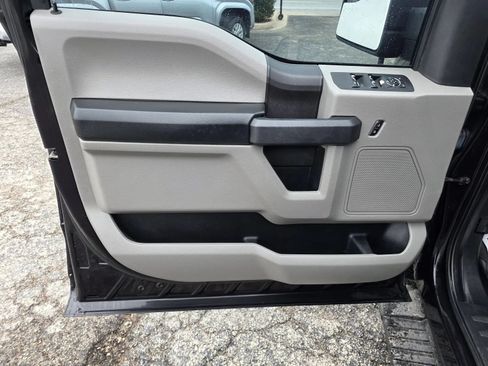 Used 2019 Ford F150 XL w/ Equipment Group 101A Mid AWD/4WD image 10