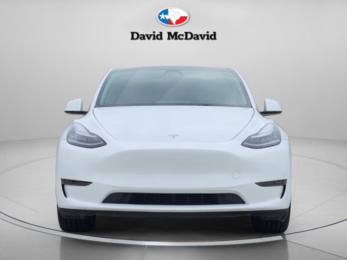 Used 2023 Tesla Model Y Long Range image 8