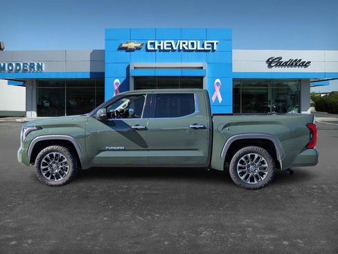 Used 2023 Toyota Tundra Limited image 2