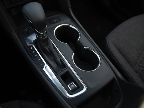 Used 2024 Chevrolet Equinox LT image 10