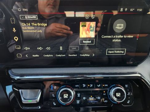 Used 2023 GMC Sierra 1500 AT4 w/ AT4 Premium Package image 16