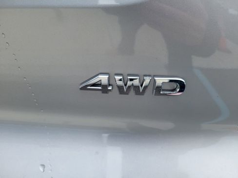 New 2025 Nissan Pathfinder SV w/ Cargo Package image 6