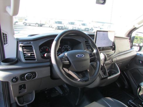 Used 2023 Ford Transit 150 Medium Roof image 11