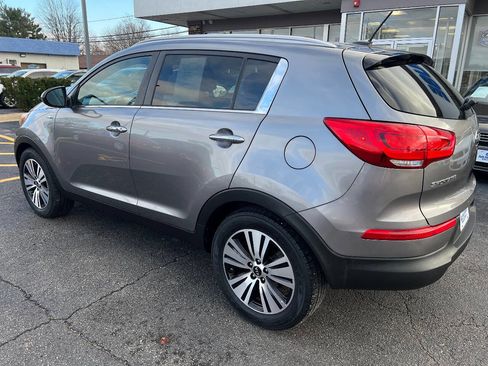 Used 2016 Kia Sportage EX image 12