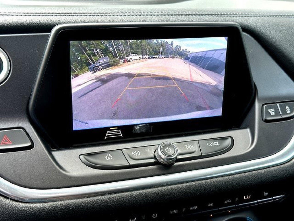 Used 2019 Chevrolet Blazer LT FWD image 14