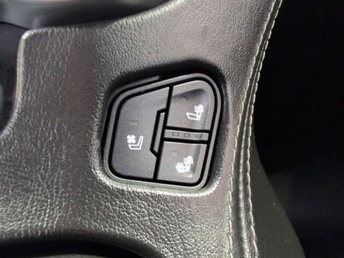 Used 2017 Chevrolet Tahoe Premier image 31