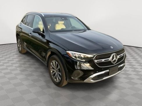 Used 2024 Mercedes-Benz GLC 300 image 4