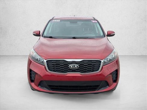 Used 2020 Kia Sorento LX image 2