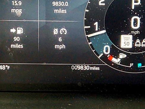 Used 2025 Land Rover Discovery Sport Dynamic SE image 18