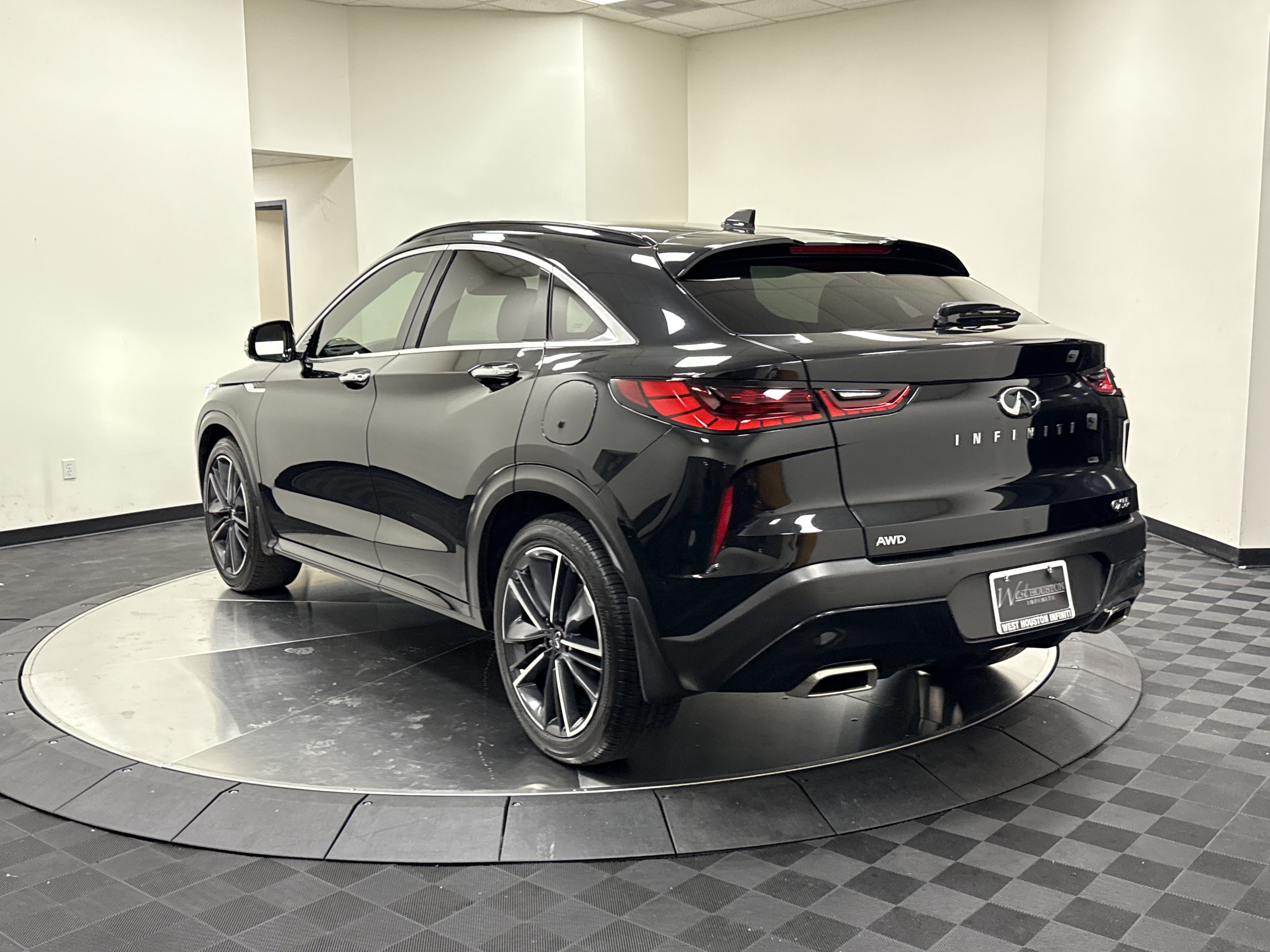Certified 2023 INFINITI QX55 Sensory w/ Lighting Package AWD/4WD image 5