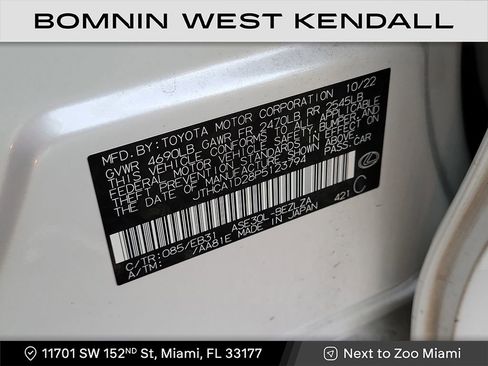 Used 2023 Lexus IS 300 w/ Comfort Package image 30