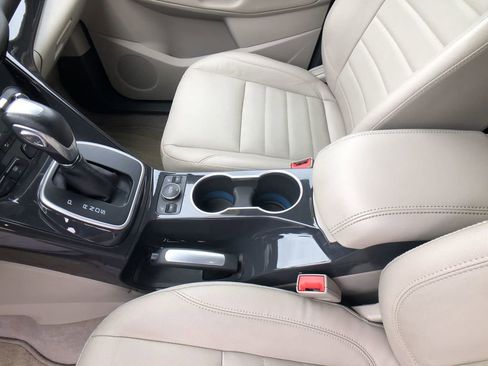 Used 2014 Ford Escape Titanium AWD/4WD image 25
