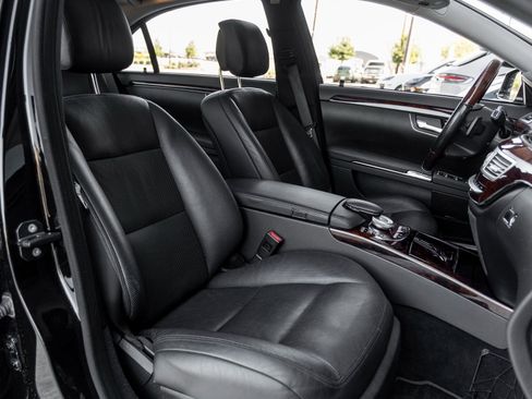 Used 2011 Mercedes-Benz S 550 image 43