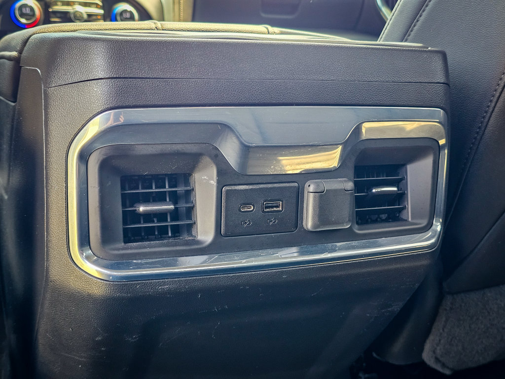 Used 2022 Chevrolet Silverado 1500 LTZ w/ LTZ Premium Package AWD/4WD image 38