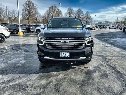 Used 2023 Chevrolet Tahoe Premier image 3