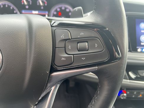 Used 2024 Buick Enclave Essence w/ Technology Package image 20