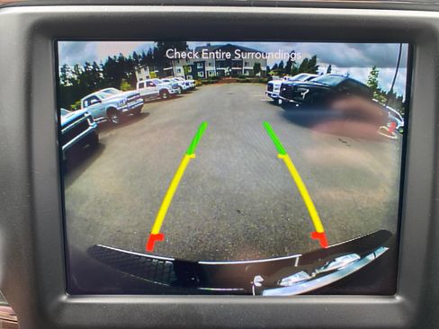 Used 2018 RAM 1500 Laramie w/ Convenience Group AWD/4WD image 16