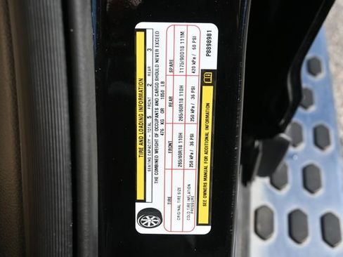 Used 2023 Jeep Grand Cherokee Limited image 31