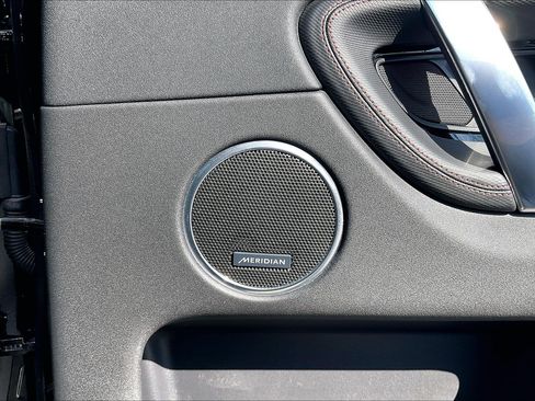 Certified 2022 Land Rover Discovery Sport S R-Dynamic AWD/4WD image 36