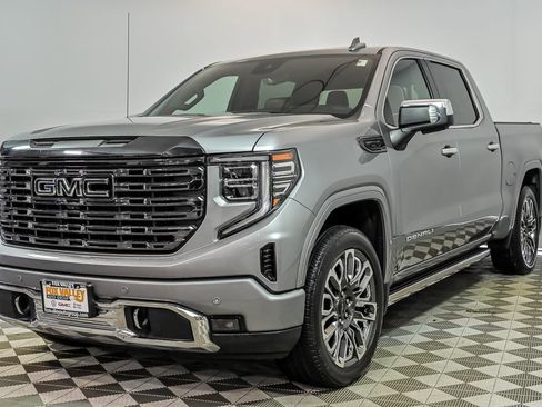 Used 2024 GMC Sierra 1500 Denali Ultimate AWD/4WD image 5