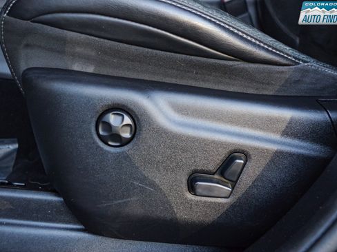 Used 2012 Jeep Grand Cherokee SRT8 w/ Luxury Group II image 12