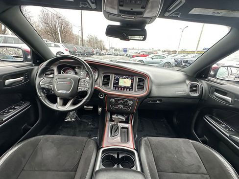 Used 2019 Dodge Charger R/T w/ Plus Group image 25