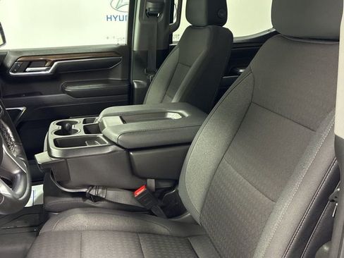 Used 2024 Chevrolet Silverado 1500 LT w/ Protection Package image 9