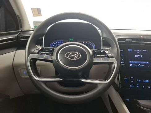 Used 2024 Hyundai Tucson SEL FWD image 18