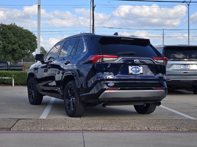 Used 2021 Toyota RAV4 XSE w/ XSE Grade Weather Package AWD/4WD image 3