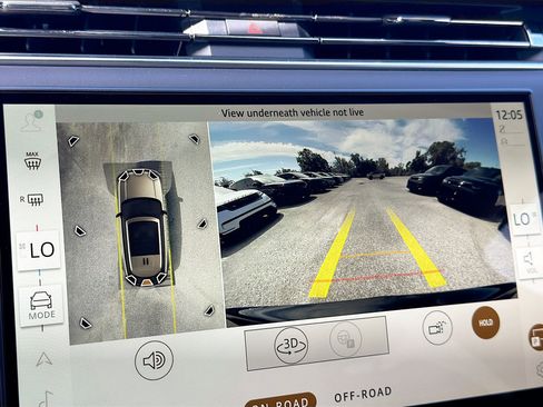 New 2026 Land Rover Range Rover SE image 34