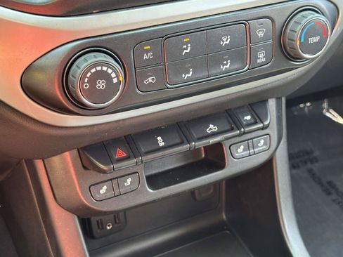Certified 2020 Chevrolet Colorado LT w/ LT Convenience Package AWD/4WD image 27