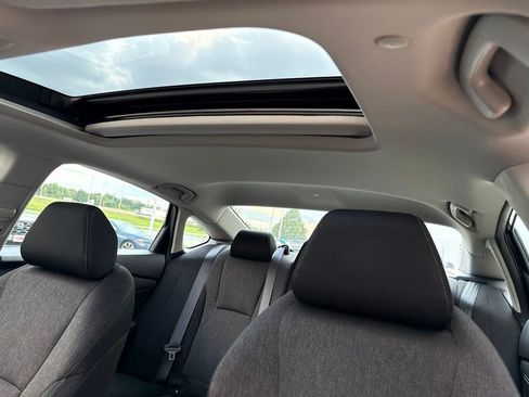 Used 2024 Honda Accord EX image 9