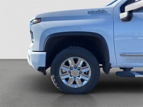 New 2026 Chevrolet Silverado 3500 High Country image 24