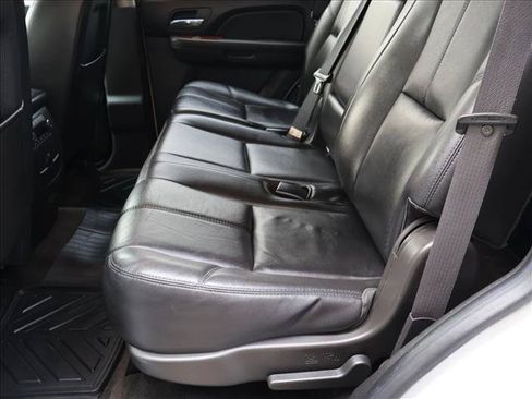 Used 2014 GMC Yukon SLT AWD/4WD image 22