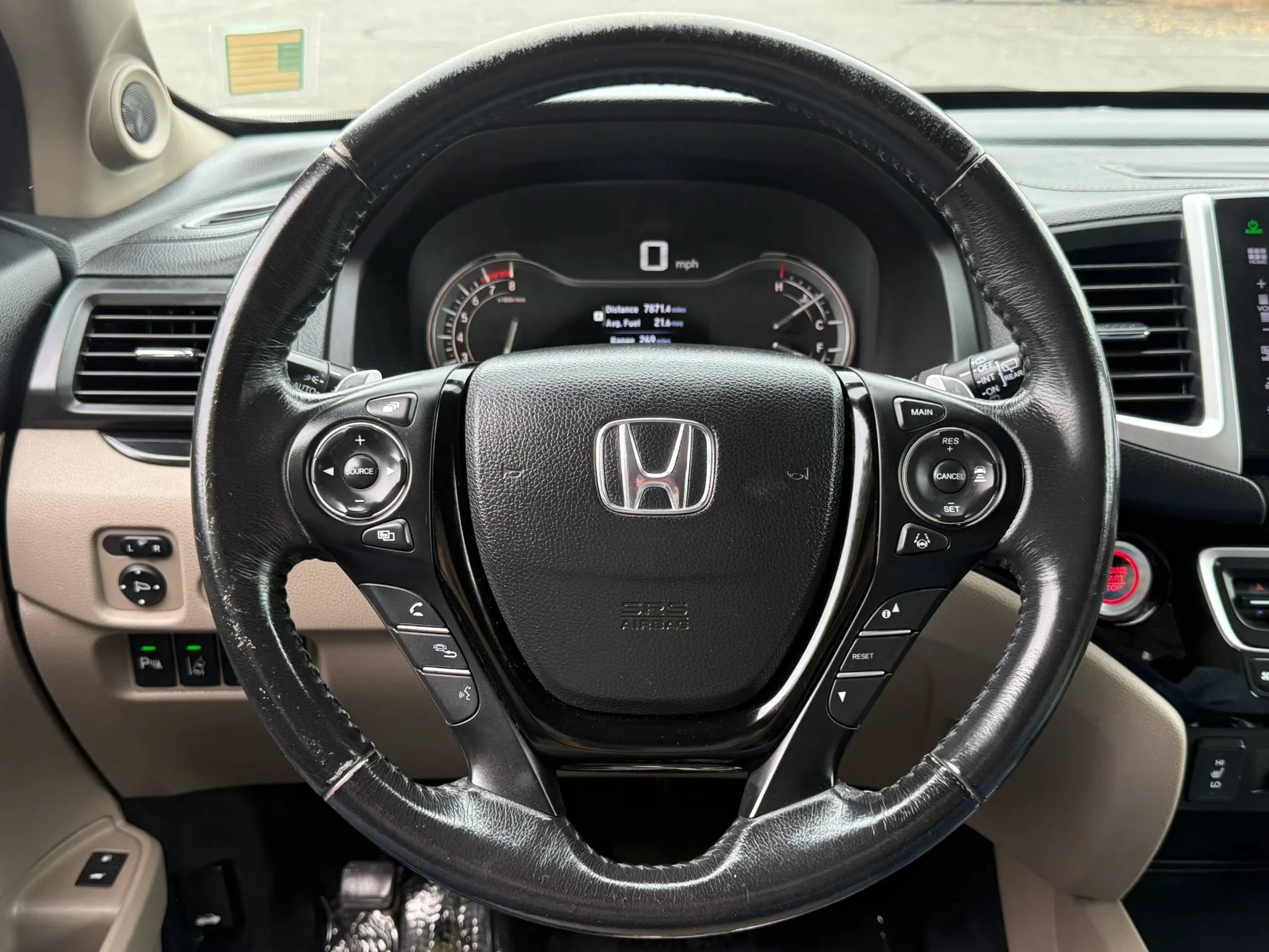 Used 2016 Honda Pilot Touring image 9