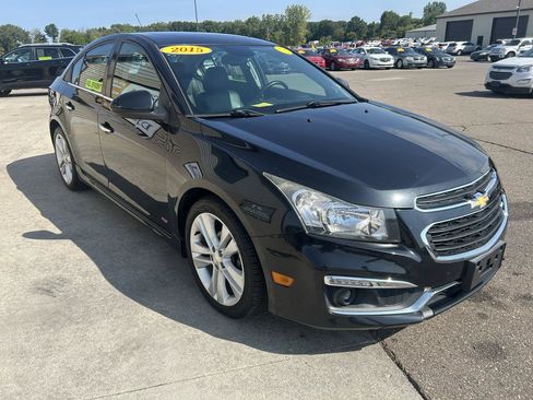 Used 2015 Chevrolet Cruze LTZ w/ Sun, Sound and Sport Package FWD image 5