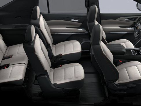 New 2026 Chevrolet Traverse LT w/ LPO, Floor Liner Package image 34